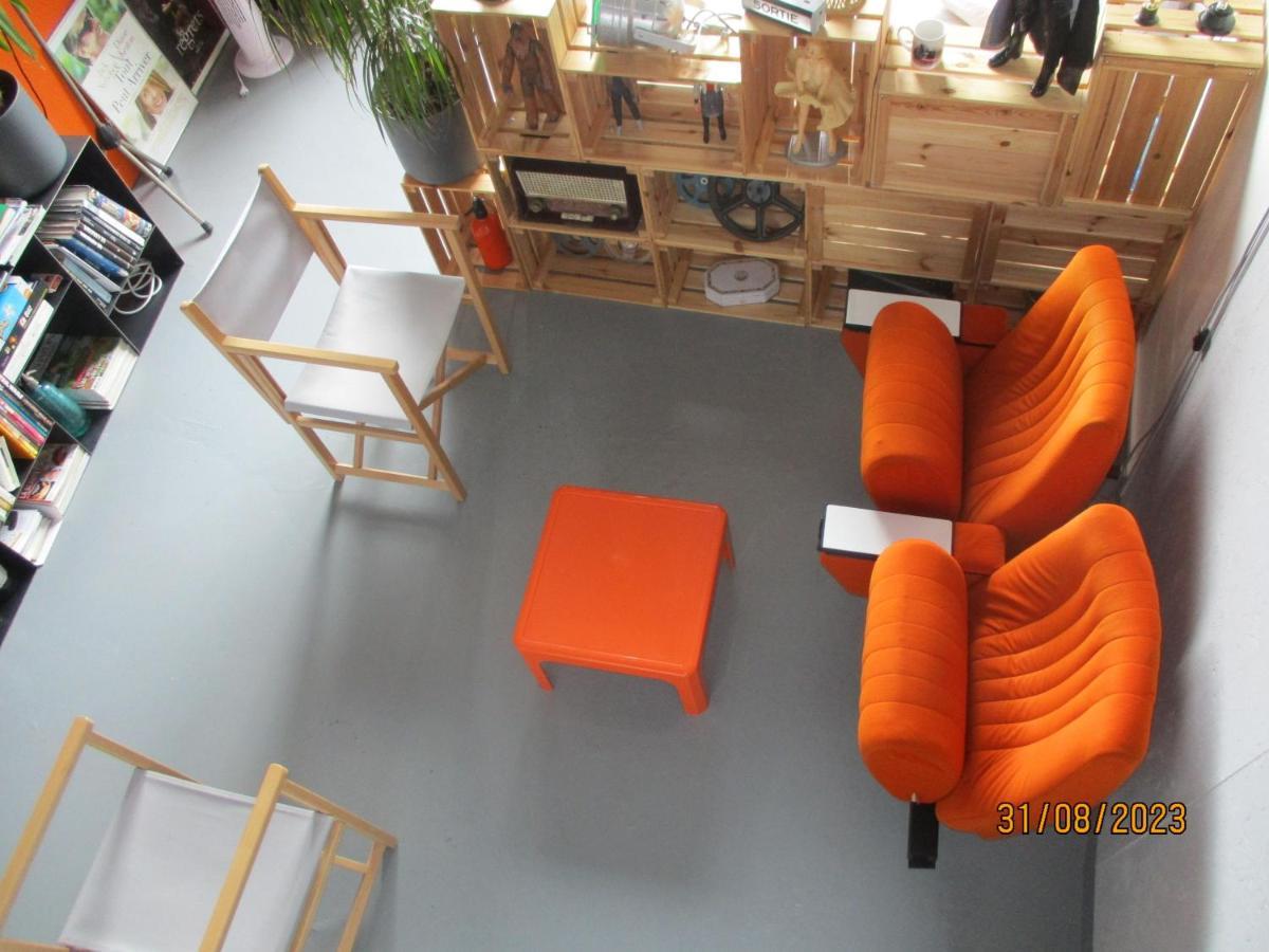 Orange Cinematic 59 Apartment Charleville-Mezieres